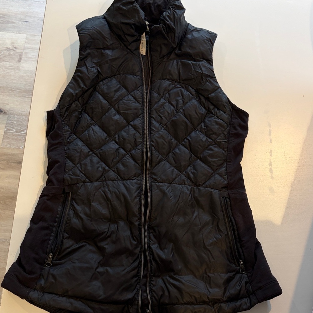 Lululemon Down for a Run Vest